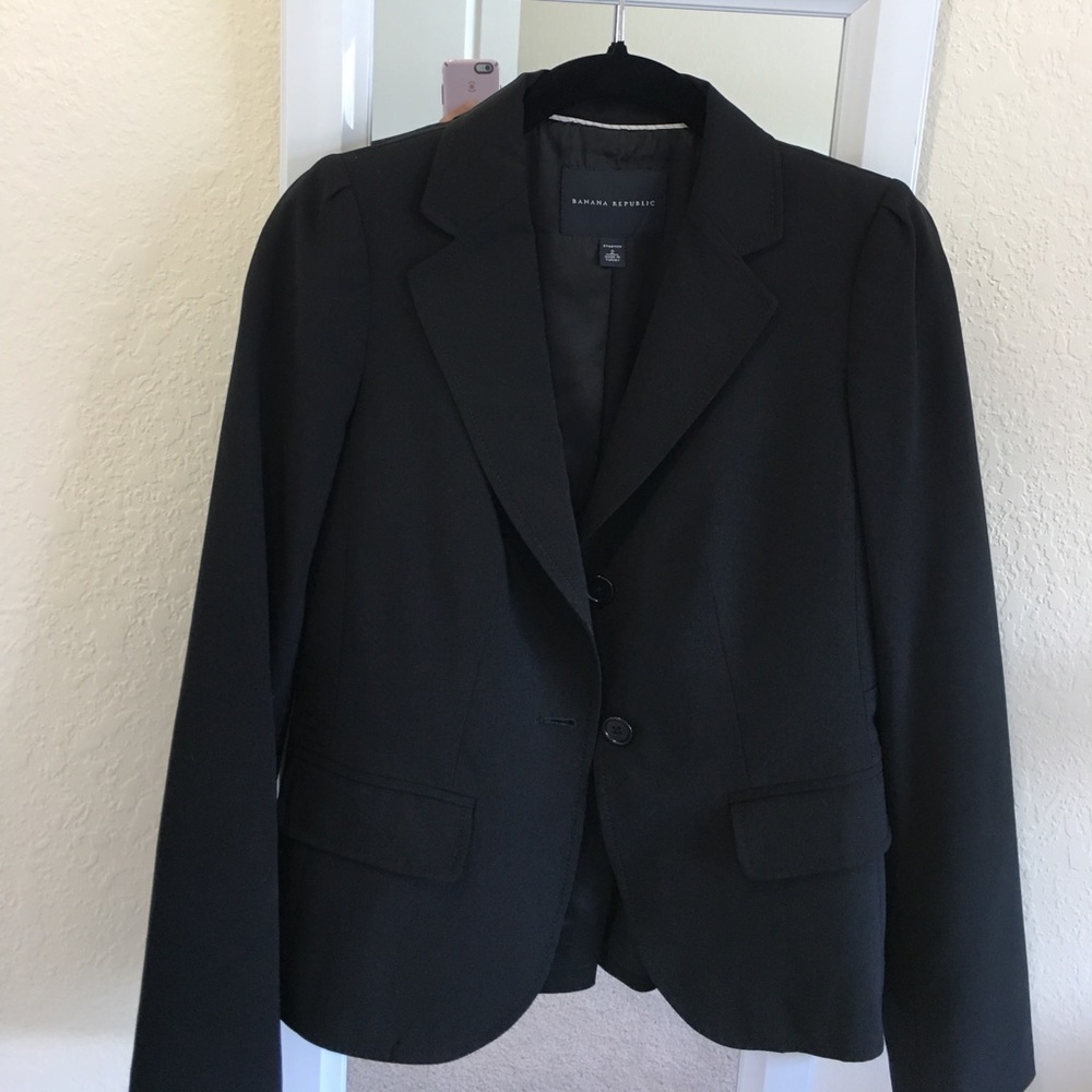 Banana Republic Black Lightweight Blazer, Size 2