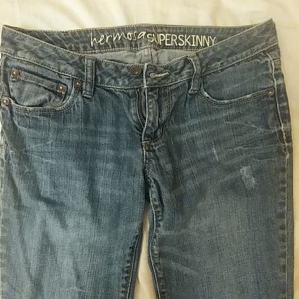 Bullhead Hermosa Skinny Jeans