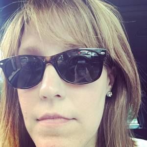 Meet your Posher, Robyn