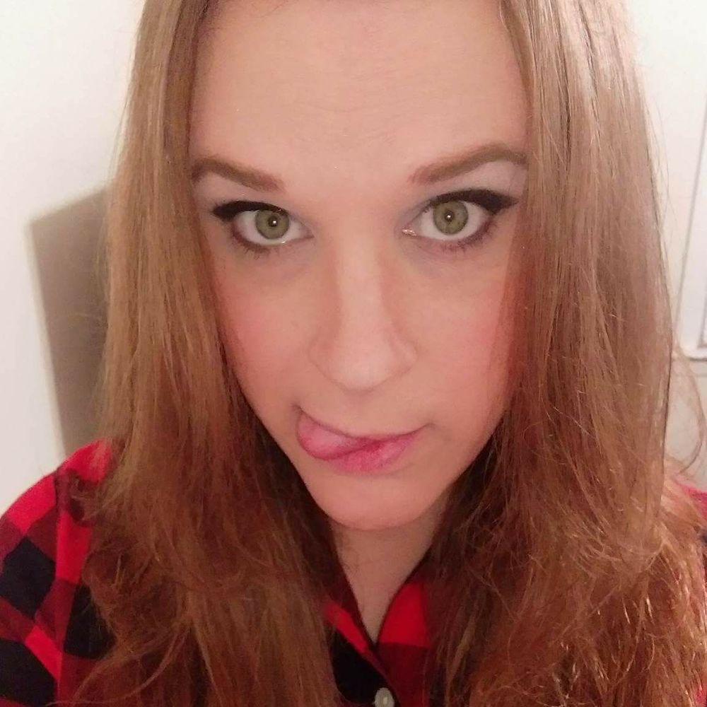 Meet your Posher, Alyson