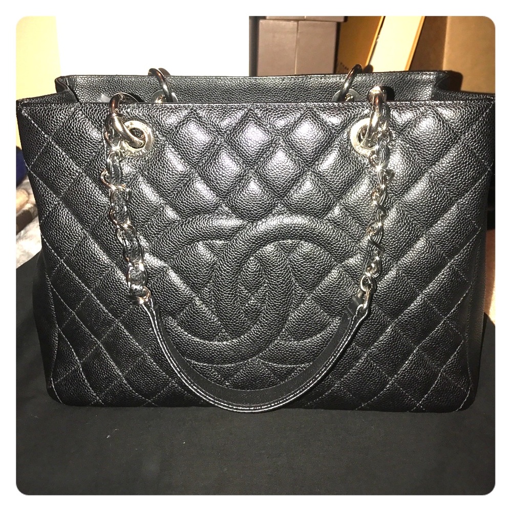 [SOLD]Chanel GST Cavier Silver hardware like new 💯
