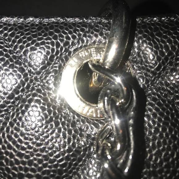 [SOLD]Chanel GST Cavier Silver hardware like new 💯 - Picture 7 of 16