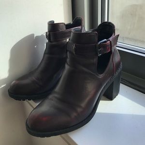 Zara cut out burgundy heeled ankle buckle boots