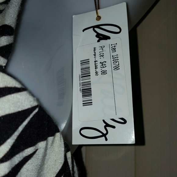 NWT SUMMER DRESS - Picture 2 of 2