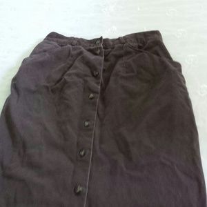 Button-down brown jean