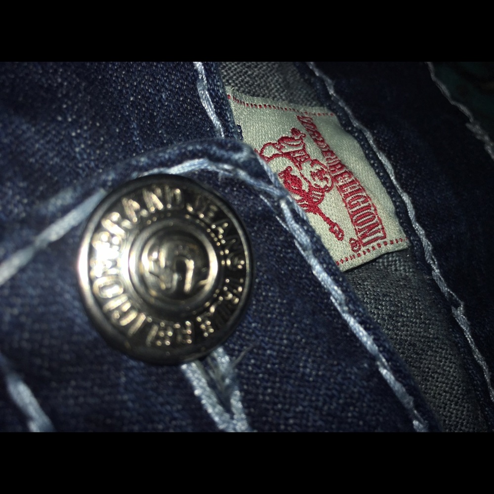 True religion - Picture 4 of 4