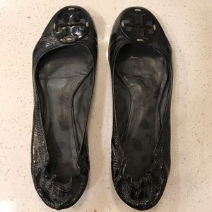 Black Tory Burch flats