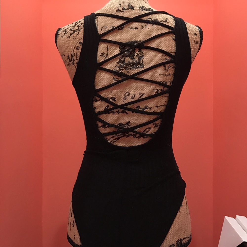 SOLD❤️Black One piece top!