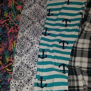 Assorted Tank Tops(5)