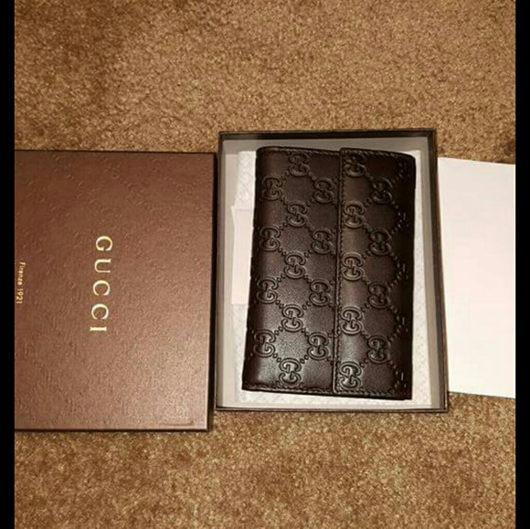 Gucci wallet new in box - Picture 1 of 4