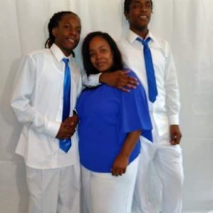 Meet your Posher, Savora