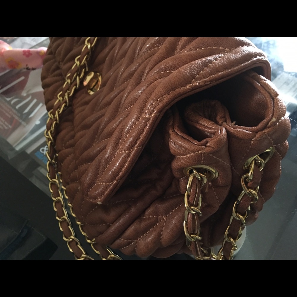 Purse - Picture 2 of 7