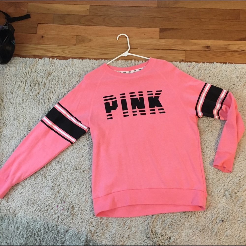 VS Pink crewneck.