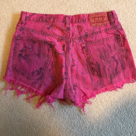 High waisted pink jean shorts - Picture 2 of 3