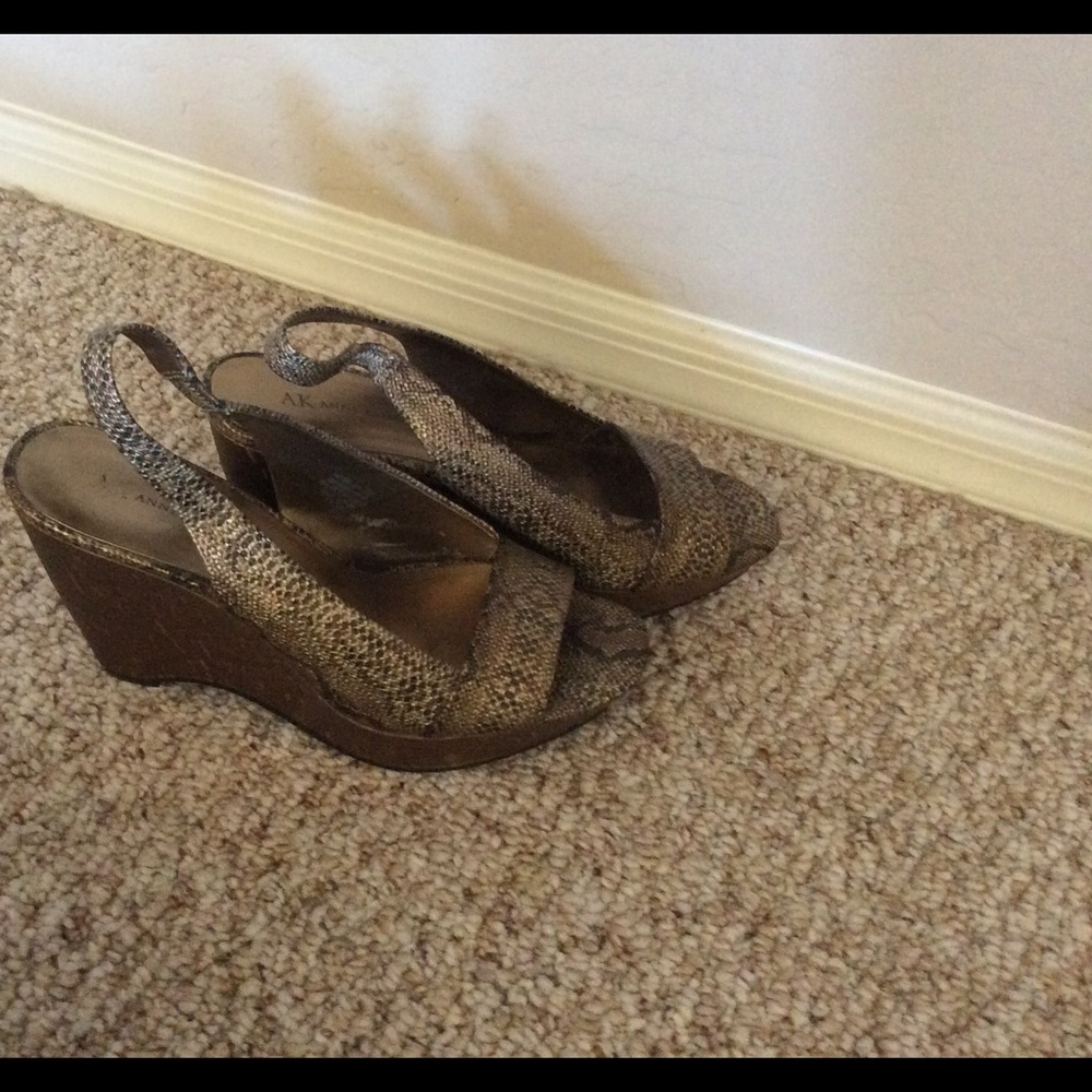 Anne Klein wedges