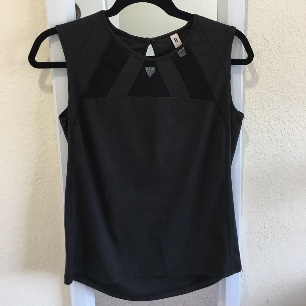 Black sleeveless top