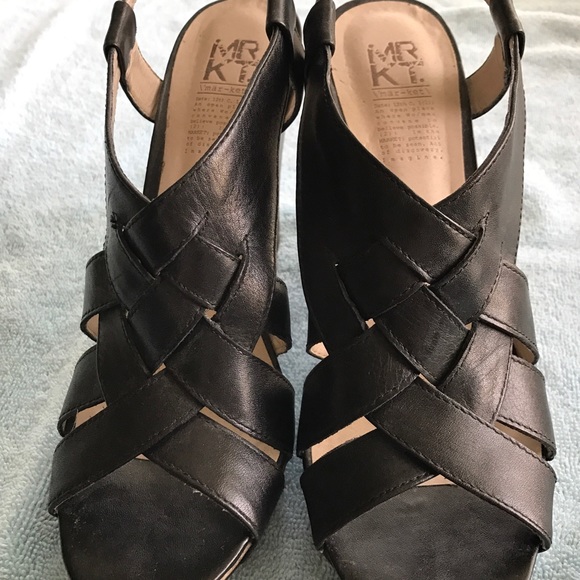 Black wedges, wood platform heel. - Picture 3 of 4