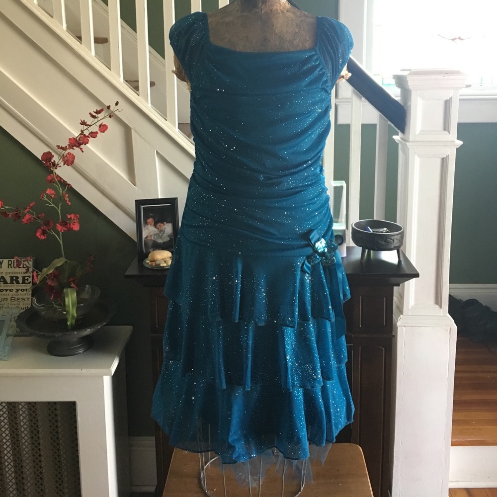 Beautiful Teal Party Dress
