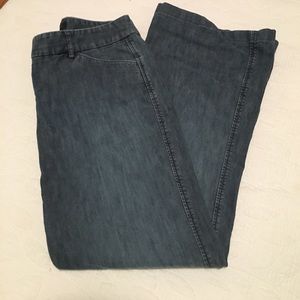 Cute wide-legged Express denim trouser