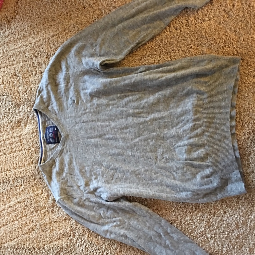 Grey American eagle sweater