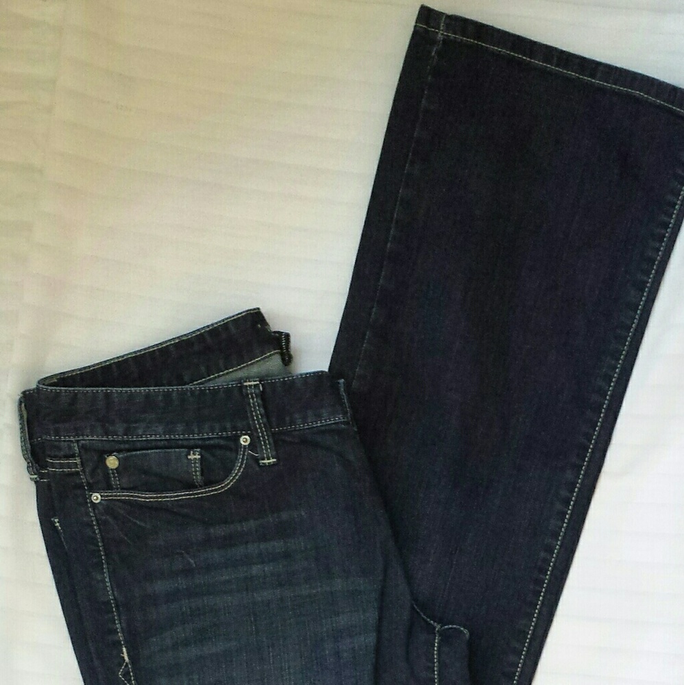 Woman's Jeans by Mossimo