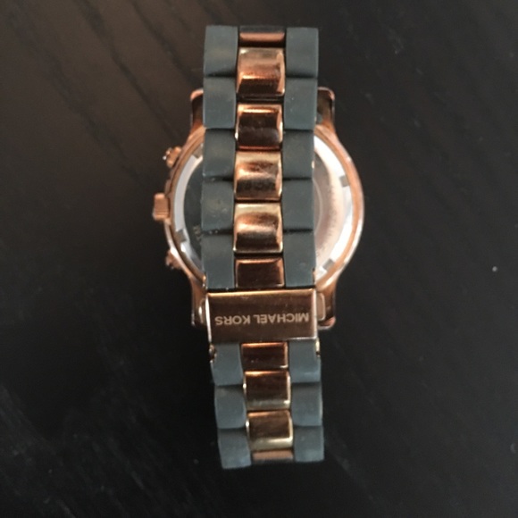 Michael kors watch - Picture 3 of 3
