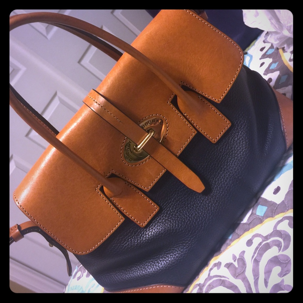 Dooney &Bourke Handbag