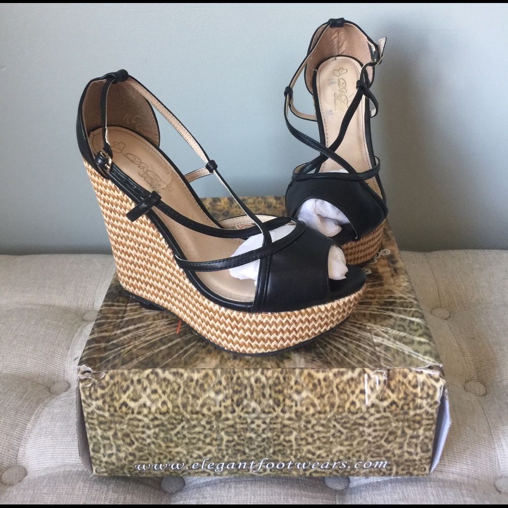 NEVER BEFORE WORN. Black strap wedges size 8 (US).