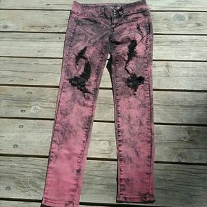 CLOSET CLOSING 8/15 Lovesick Distressed Jeans