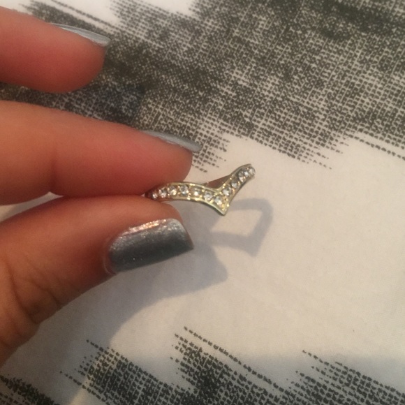 V ring - Picture 3 of 4