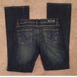 Bundle of 4 jeans