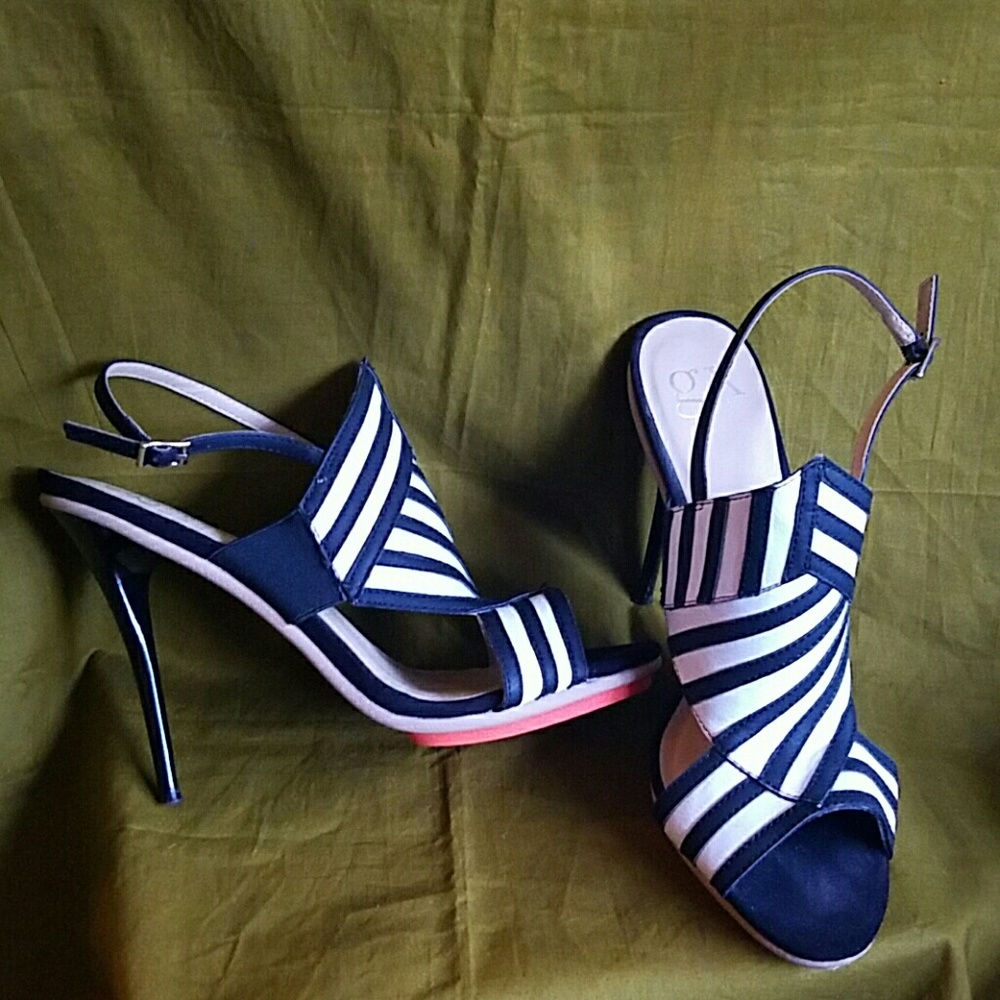 GX by Gwen Stefani sandals