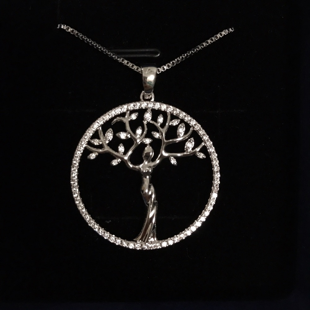 Tree of Life brand new necklace