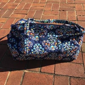 Vera Bradley duffle bag