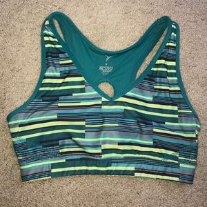 ‼️BOGO Old navy v-neck sports bra M