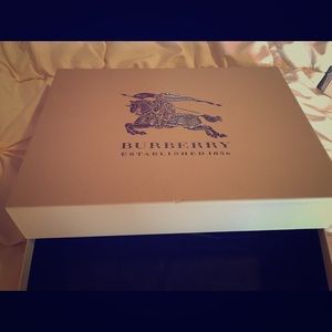 Burberry medium size box