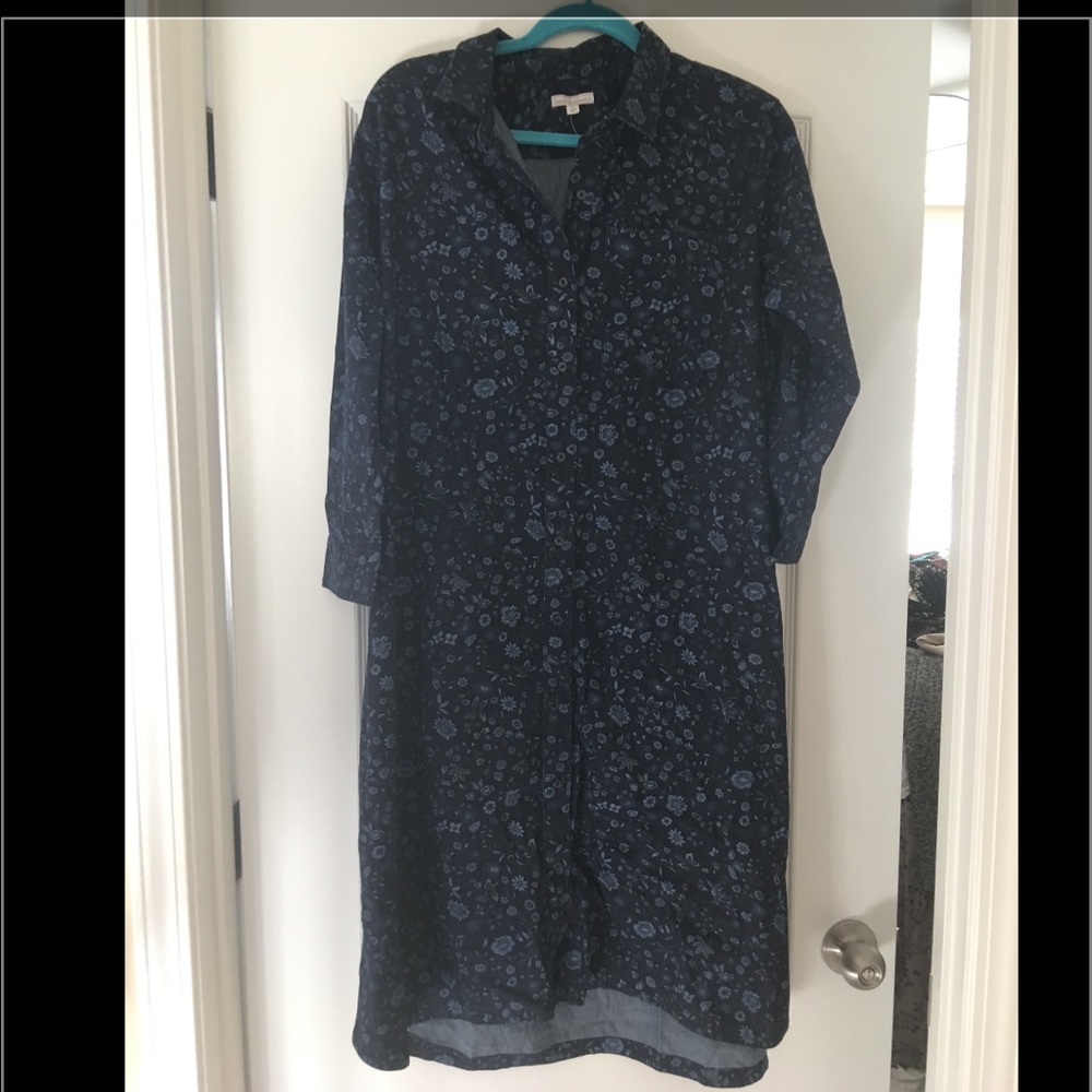NWT Gap Floral Chambray Maternity Shirtdress