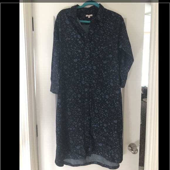 NWT Gap Floral Chambray Maternity Shirtdress - Picture 1 of 2