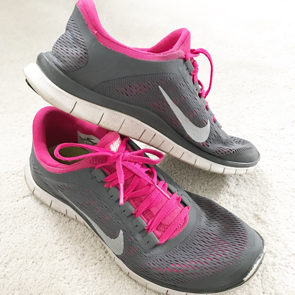 Nike Free 3.0 Sneakers