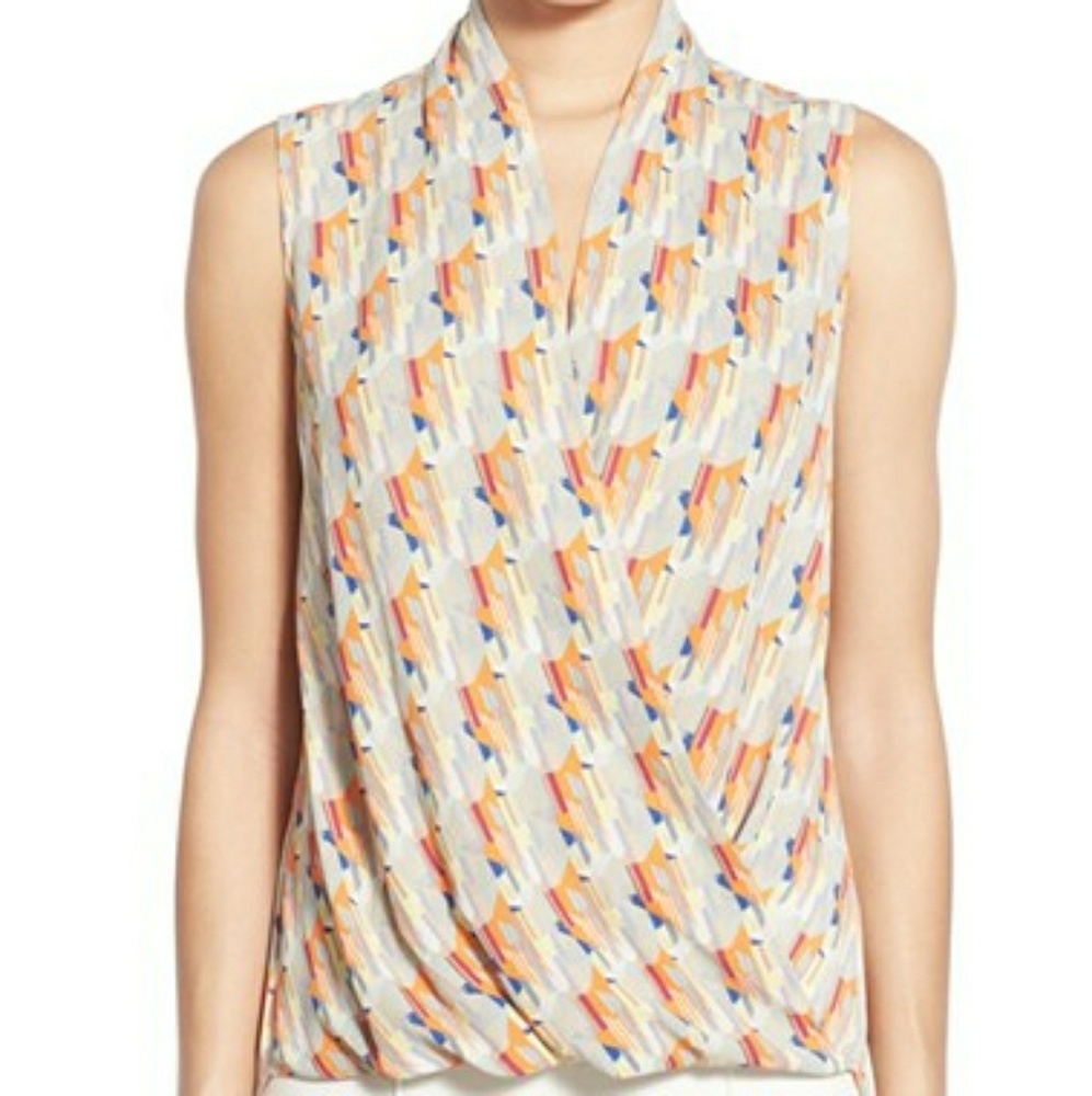 MORE RDUCED NWT Pleione sleeveless blouse