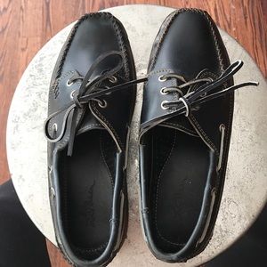 Never worn men's LLbean navy blue shoe