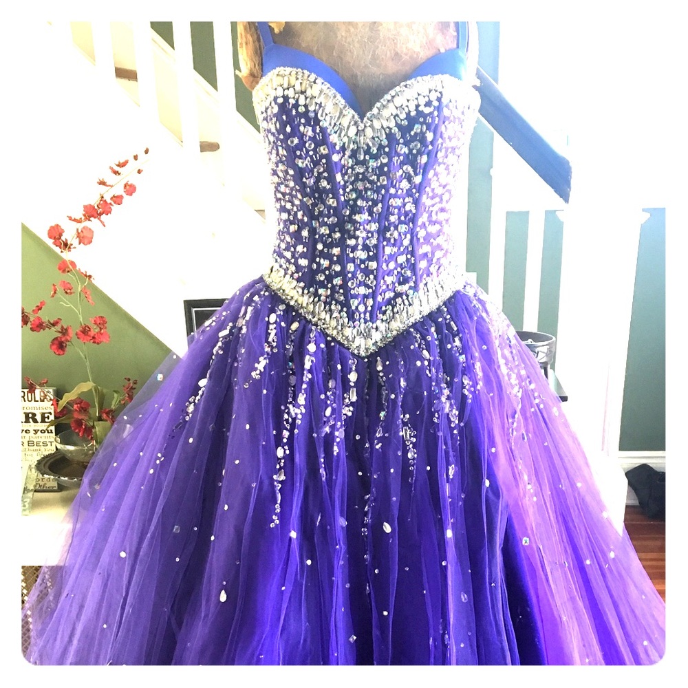 👗💞purple sweet 16 gown💞👗