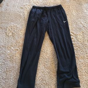 Black nike sweat pants