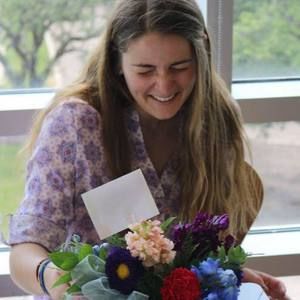 Meet your Posher, Olivia