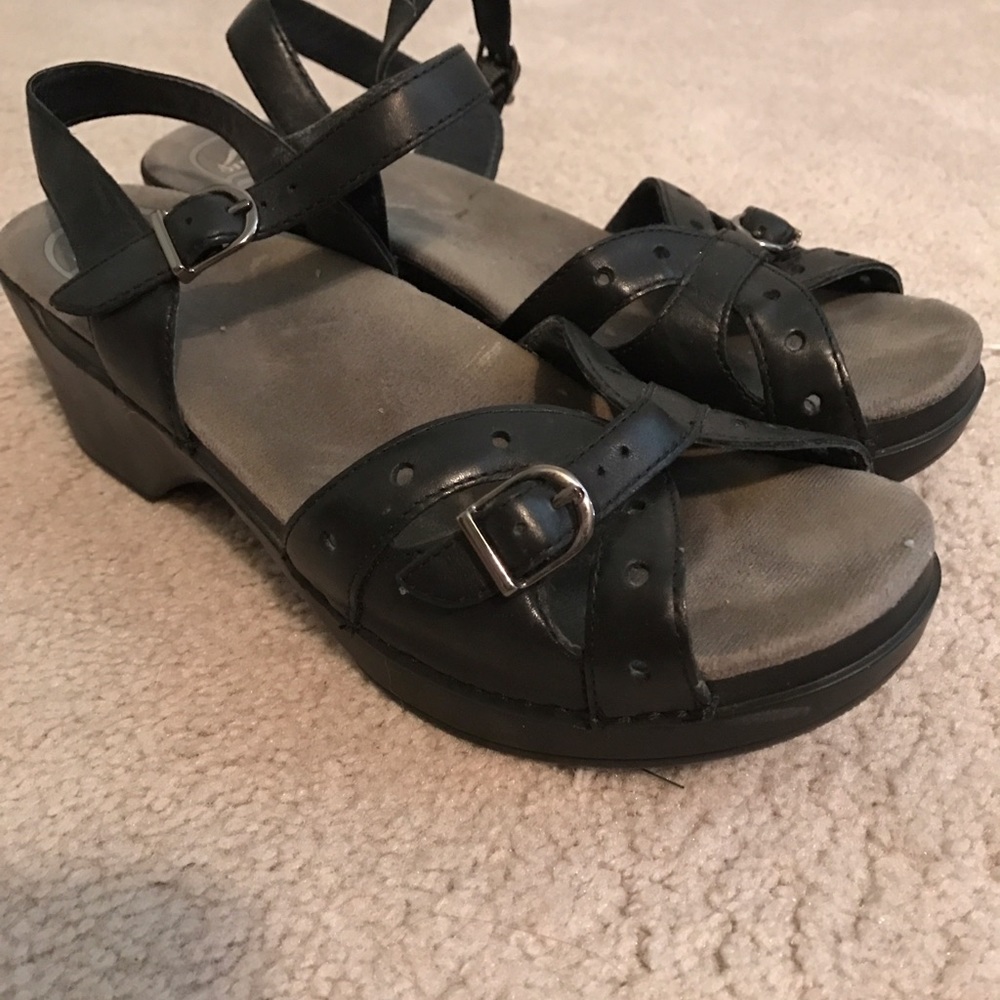 Dansko sandal size 41