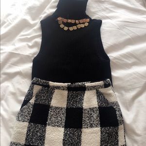 Black and white wool mini skirt