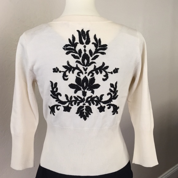 Gorgeous cardigan w/ intricate beading detail - Picture 3 of 3