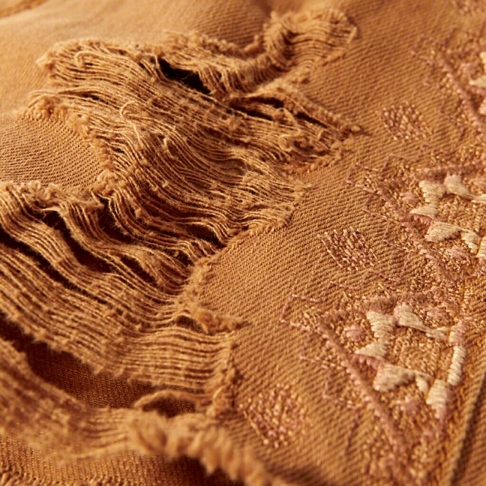 Destroyed Tribal Embroidered Frayed Shorts NWT - Picture 4 of 8