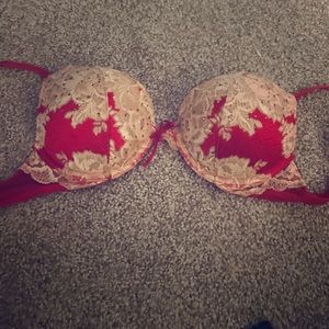 Victoria's Secret very sexy 34A Bra