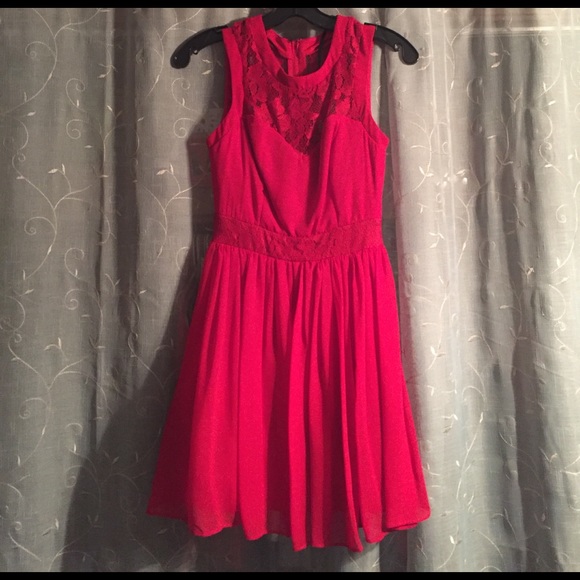Red dress with lace back. - Picture 1 of 2